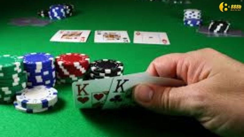 Poker Texas Hold’em - tinh hoa của game bài poker 5 poker-texas-hold’em-la-gi?-vi-sao-la-tro-choi-cua-cao-thu?